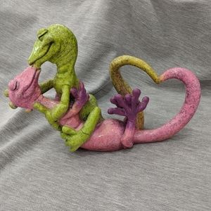 RARE Kitty's Critters "Love in Paradise" 8534